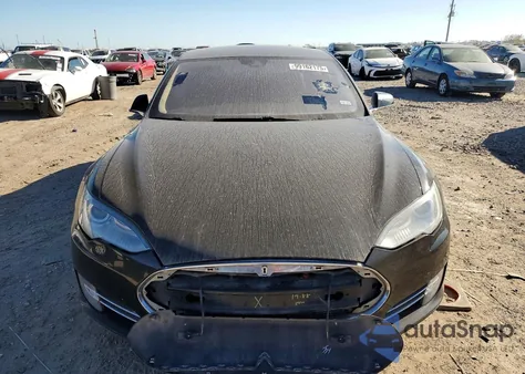 2014 Tesla Model S из США, поврежденный, VIN 5YJSA1S1XEFP51164